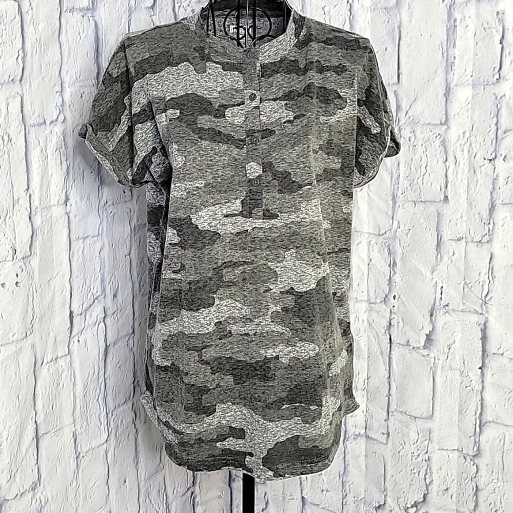 DULUTH TRADING CO. Camouflaged Shirt XS